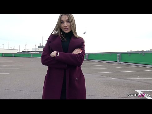 ❤️ GERMAN SCOUT SE YON RÈV TOUCH STEELE, PARKING TELLTALE AK SEXY POU LAJAN ️❌ Porno nan nou ❌️